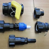 IBC tanks Fittings - Flowbins Hub